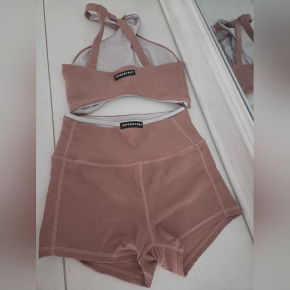 Dance Set - Picture 2 of 3